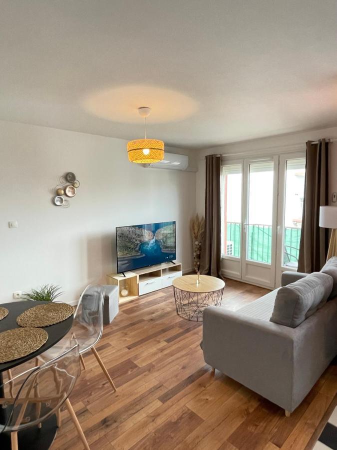 Bel Appartement Meyzieu Centre Proche Tramway Экстерьер фото